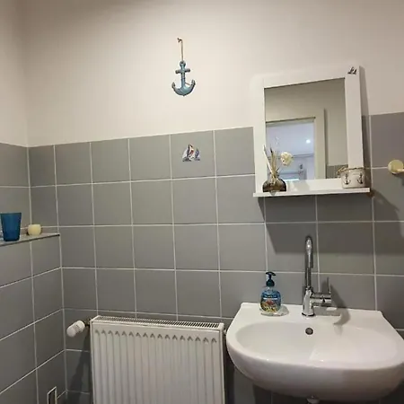 Apartment Am Pruesssee In Guster