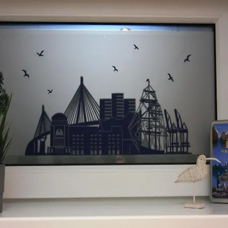 Am Pruesssee In Apartment Guster