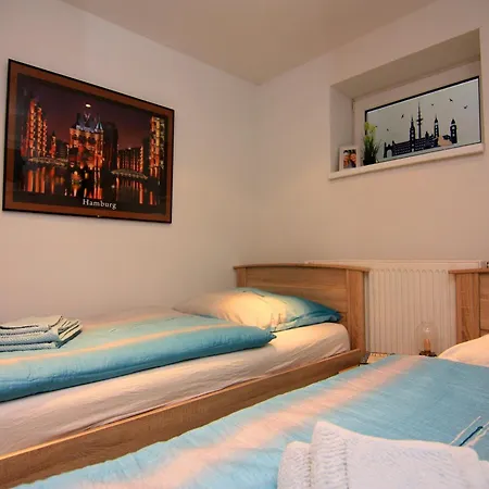 Am Pruesssee In Guster